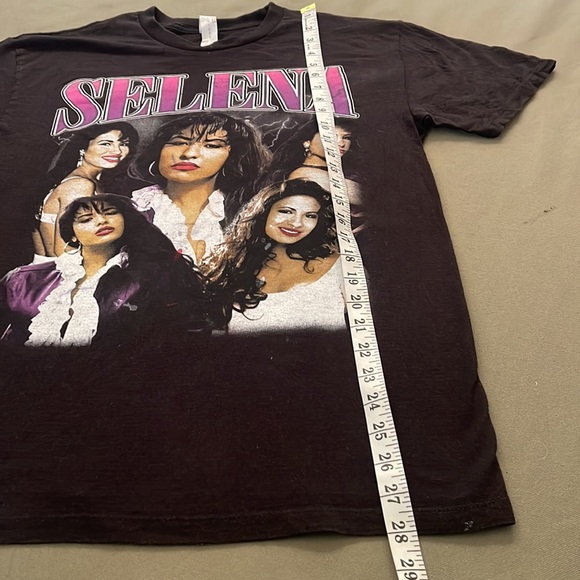 SELENA  T Shirt  black color size MEDIUM - Picture 9 of 9